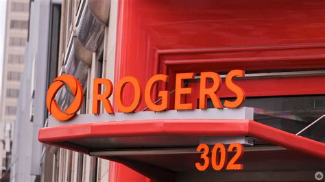 rogers phasing out digital boxes.